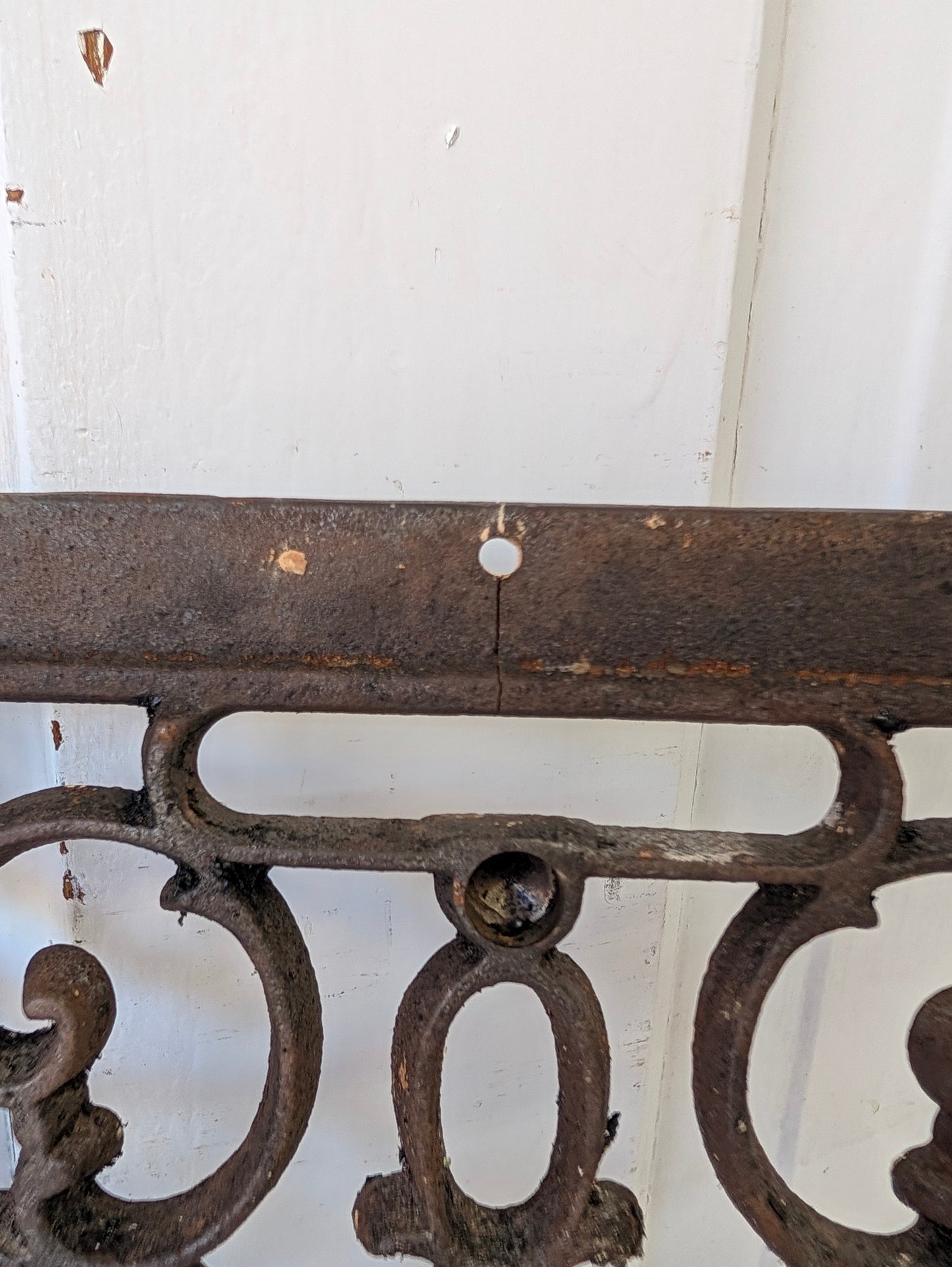 10 x 14 Scroll Design Vent Cover, Vintage Cast Iron Register