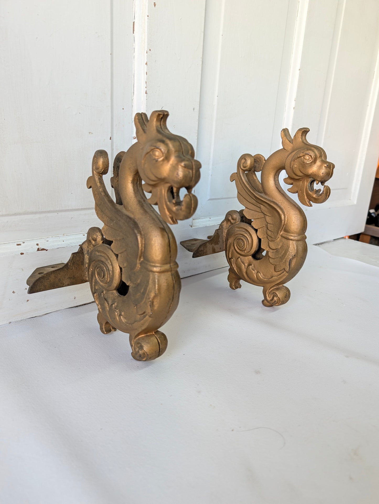 10 x 6 Large Iron Shelf Brackets, Griffin Design Shelf Supports