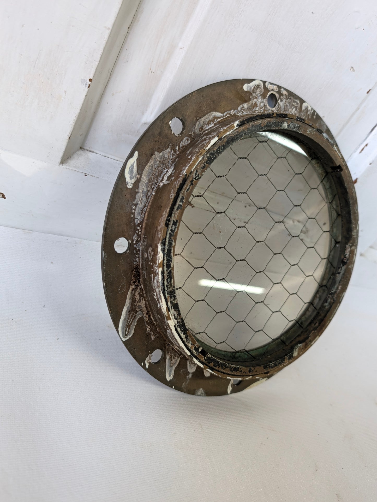 9" Vintage Bronze Porthole Frame, Chicken Wire Glass, Nautical Decor