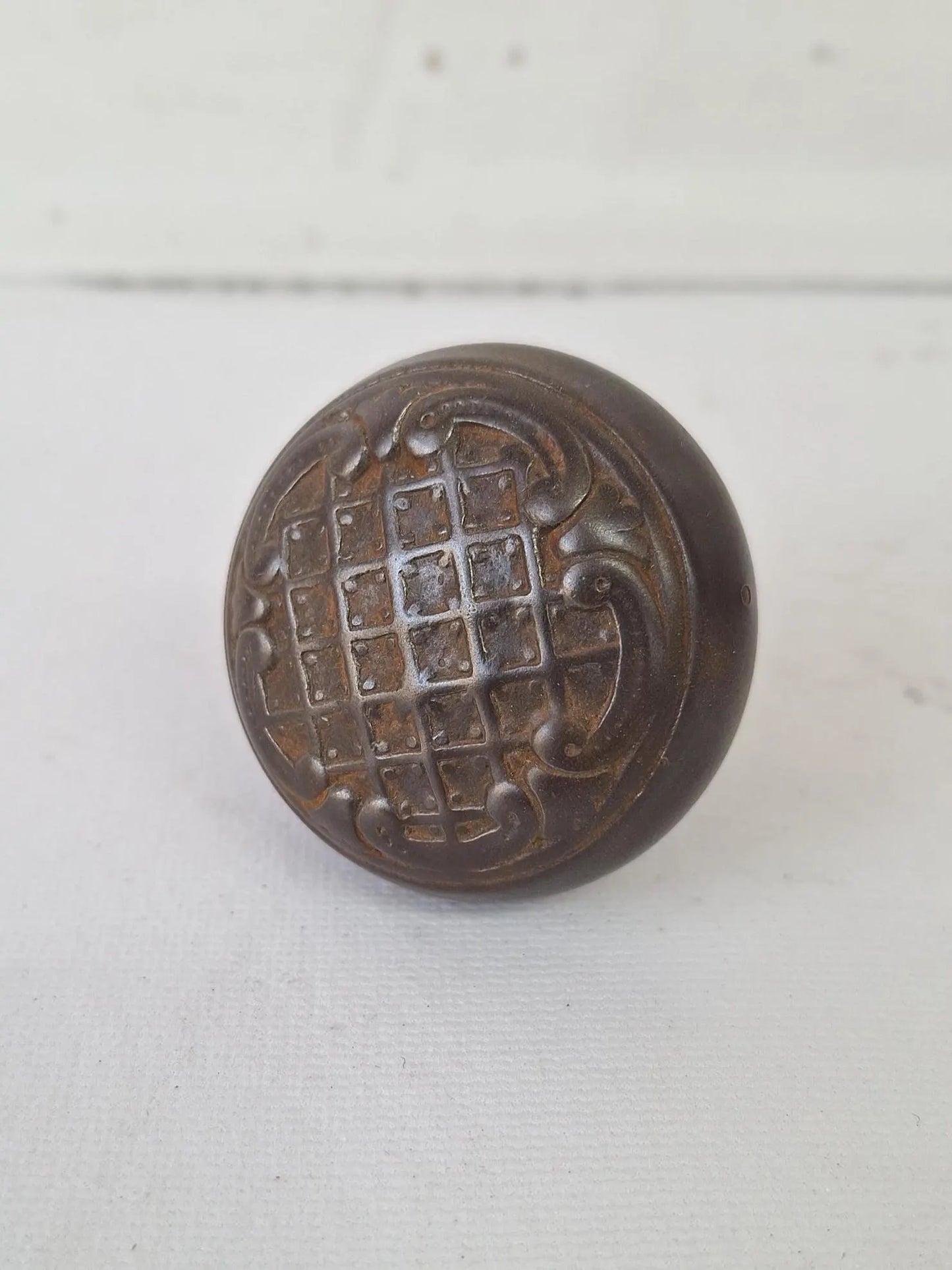 Cast Iron Doorknob with Lattice Design, Antique Iron Door Knob Handle