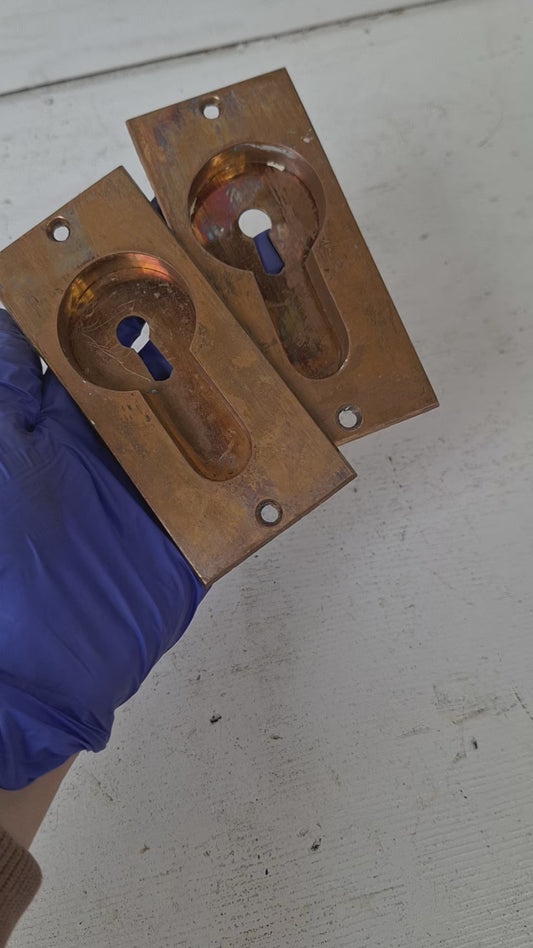 Pair of Plain Antique Brass Pocket Pulls or Rolling Door Handles, Recessed Antique Pocket Door Pull Hardware 040206