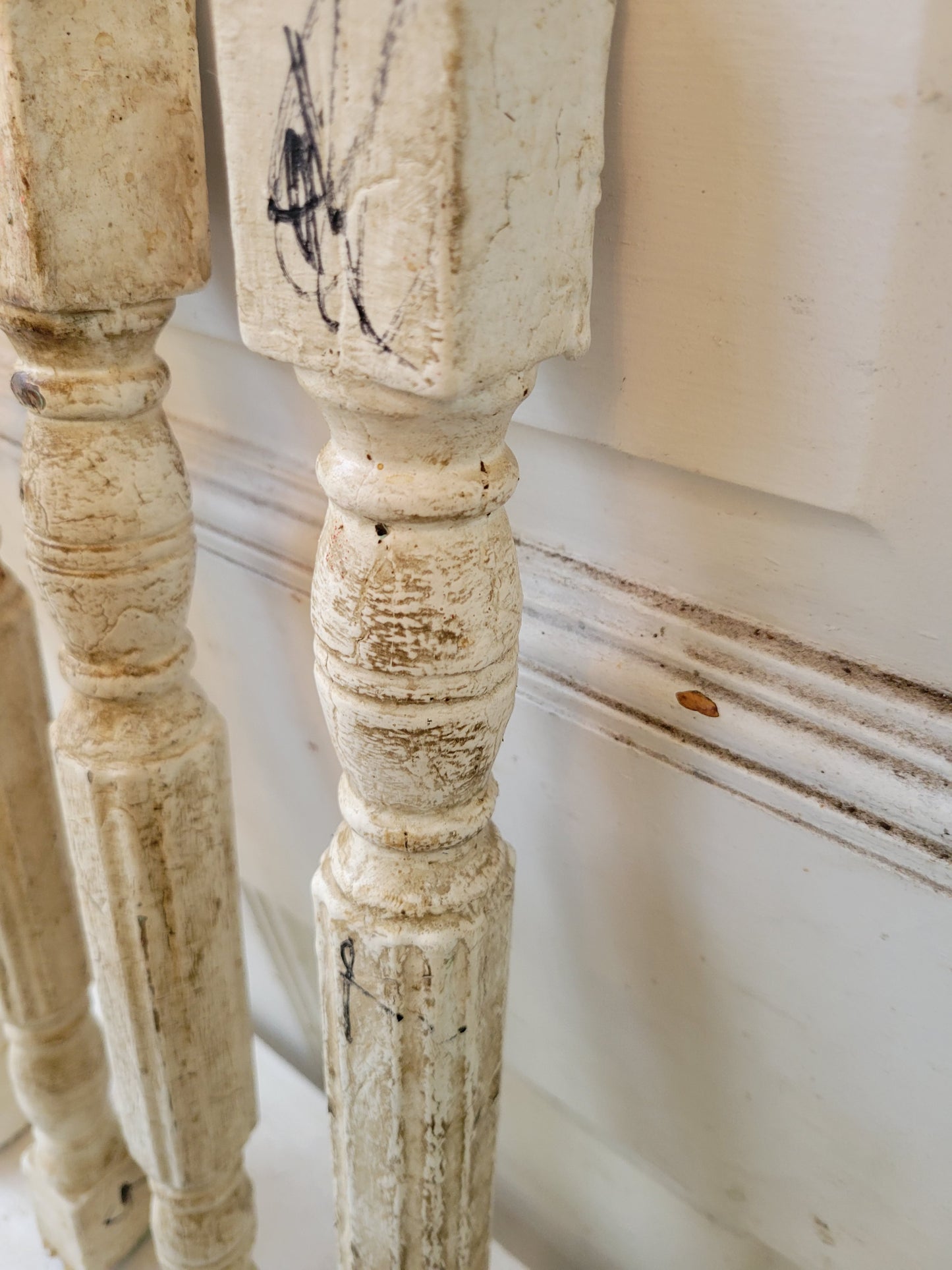 Set of 10 Antique White Spindles, Victorian Staircase Spindles or Balusters