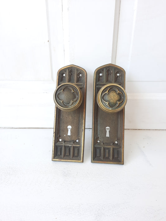 Full Set of Newark Pattern Bronze Doorknobs and Plates, Gothic Style Door Knob and Plates Set