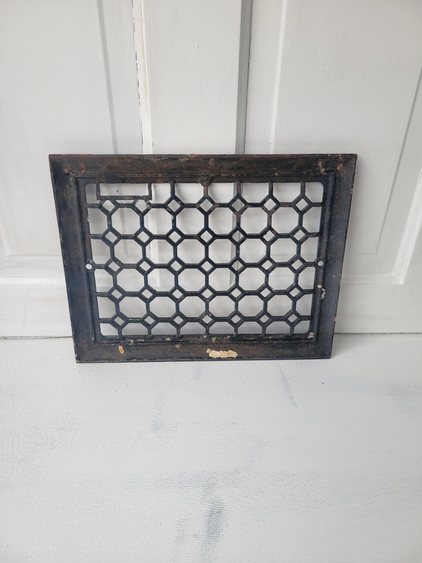 14 x 11 Antique Decorative Iron Wall Vent Cover, Wall Vent Register Cover with Dampers #042202